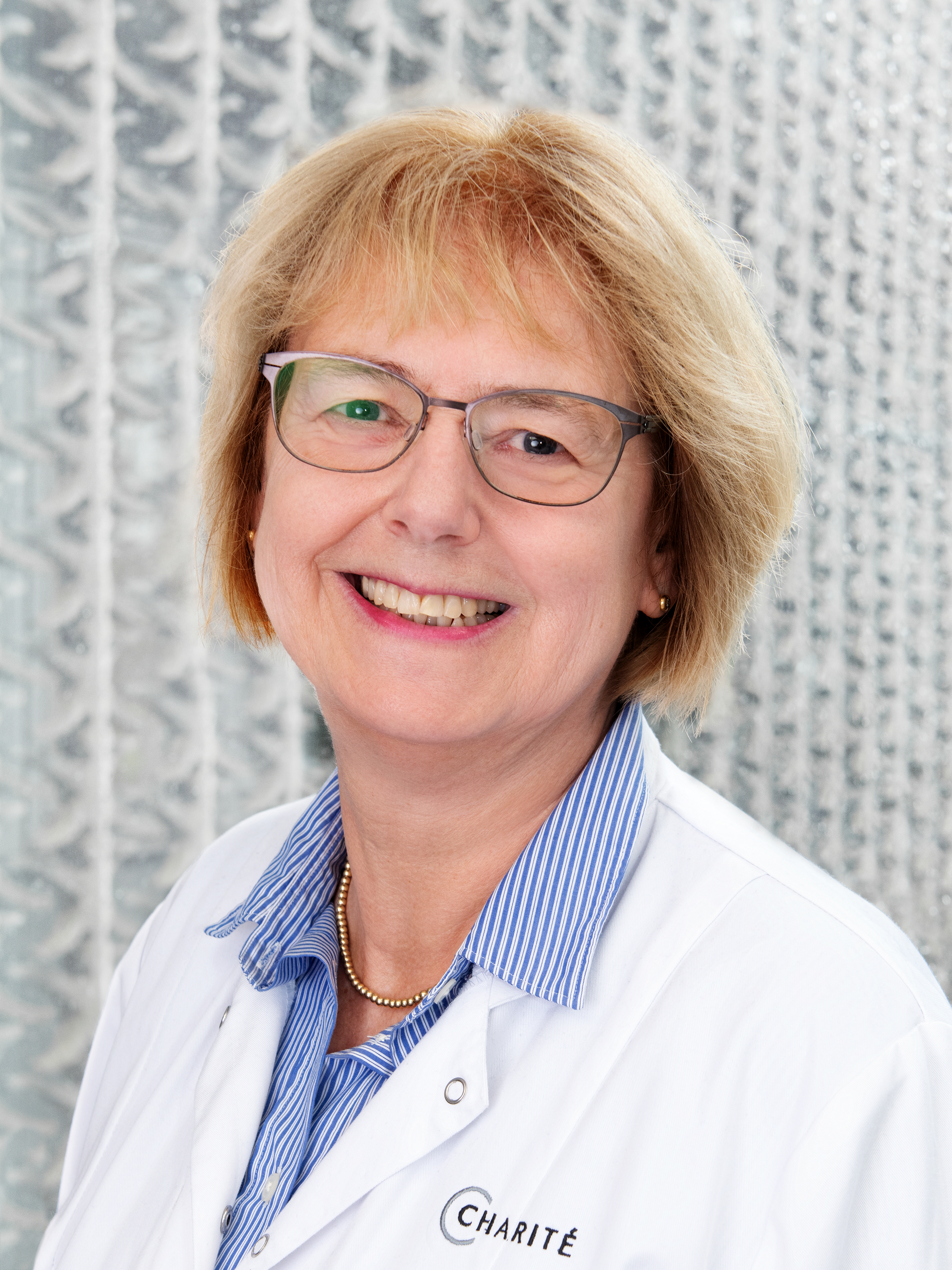 Prof. Dr. med. habil. Regina Treudler